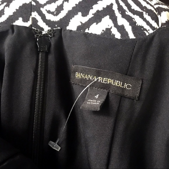 π¦ BANANA REPUBLIC ZEBRA PRINT FORM FITTING DRESS! - Picture 7 of 9